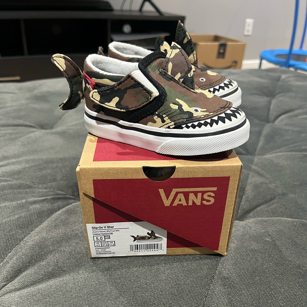 Vans slip ons
